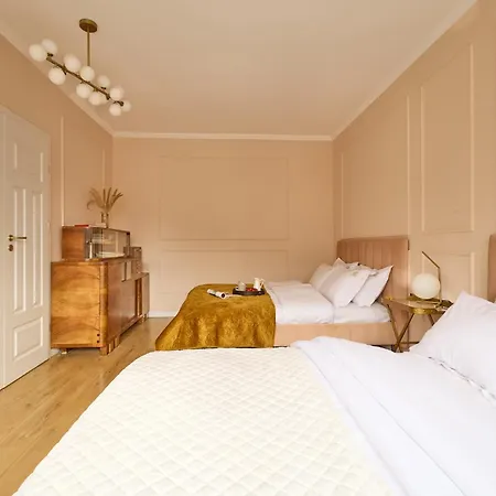 Polka - Bright 2-bed Near Agh By Fragola Apartment