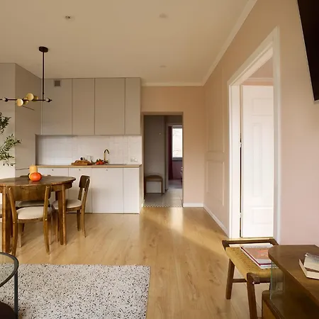 Apartment Polka - Bright 2-bed Near Agh By Fragola Krakow