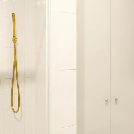 Apartment Polka - Bright 2-bed Near Agh By Fragola *